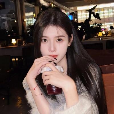 三个盗贼和狮子